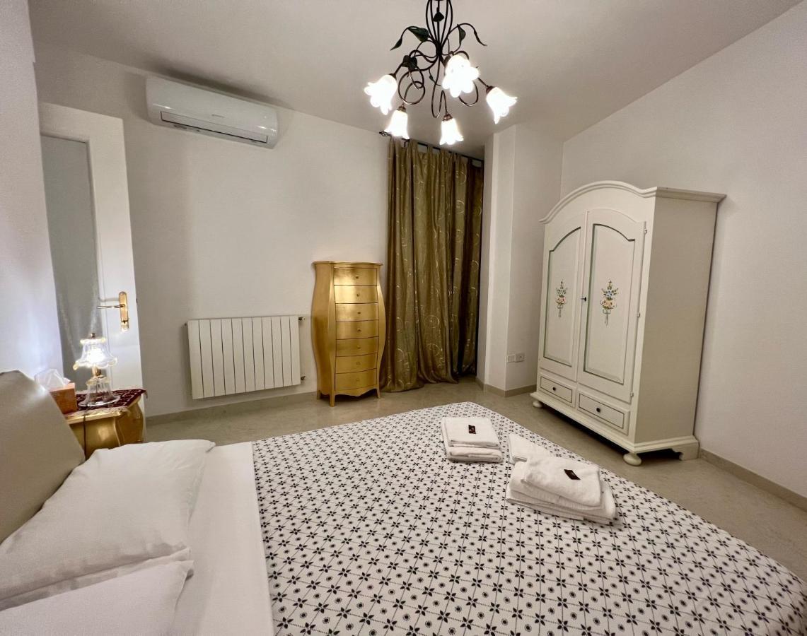 Appartamento Via Antica Padenghe sul Garda Kültér fotó